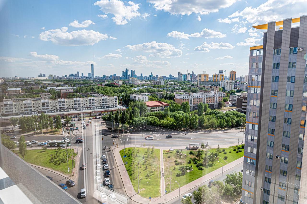 Золотой Квадрат Астаны Apartment Astana Bagian luar foto
